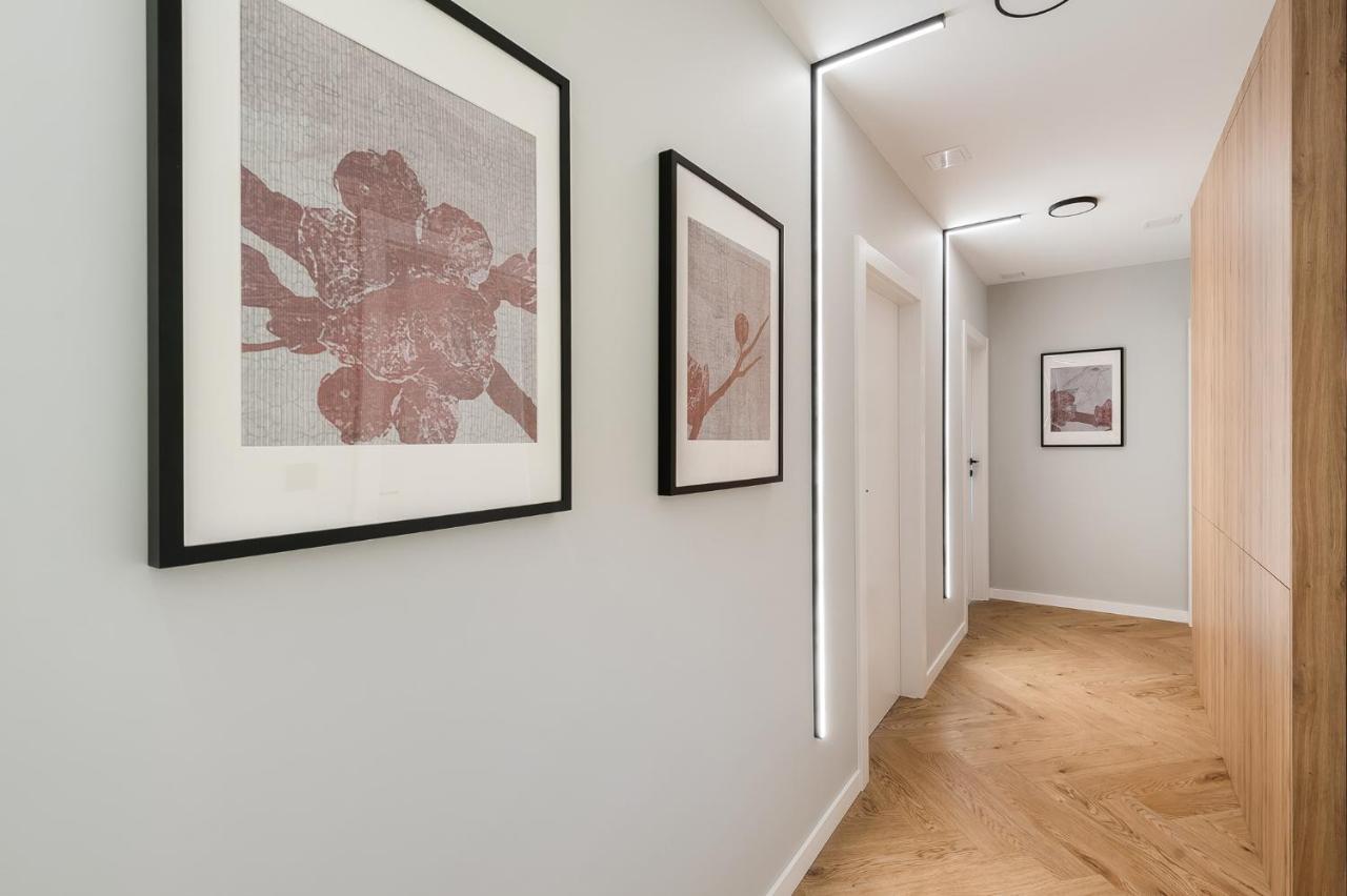 Zen Apartment - Loftaffair Cracovia Esterno foto