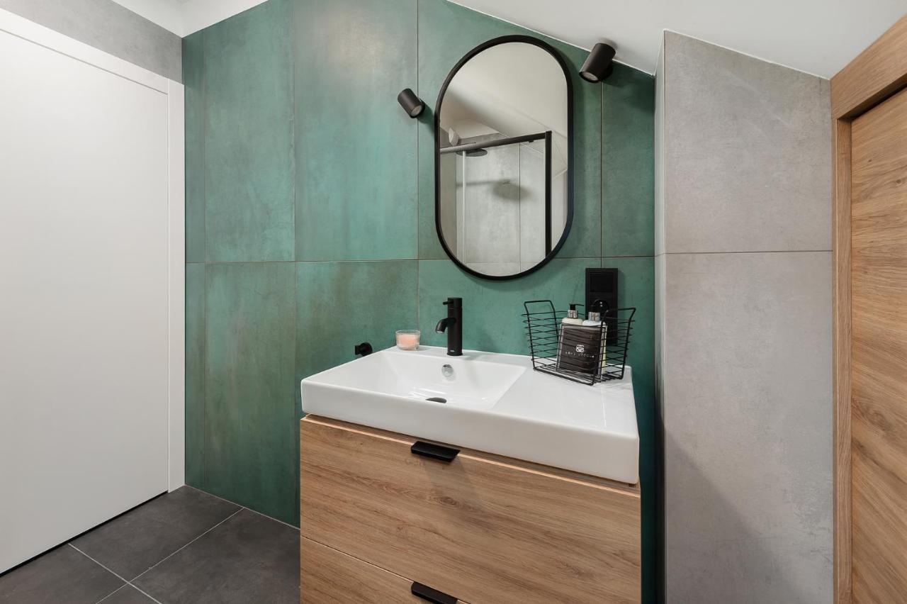 Zen Apartment - Loftaffair Cracovia Esterno foto